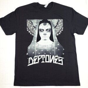 Deftones Skull Graphic Band T-Shirt Vintage Nu Metal Rock Tee 84